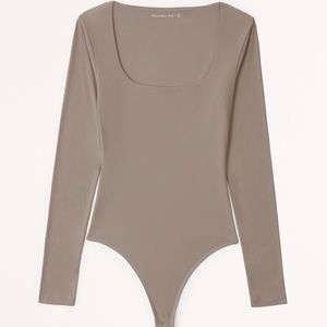 Soft Matte Seamless Long-Sleeve Squareneck Bodysuit Size Medium Taupe
